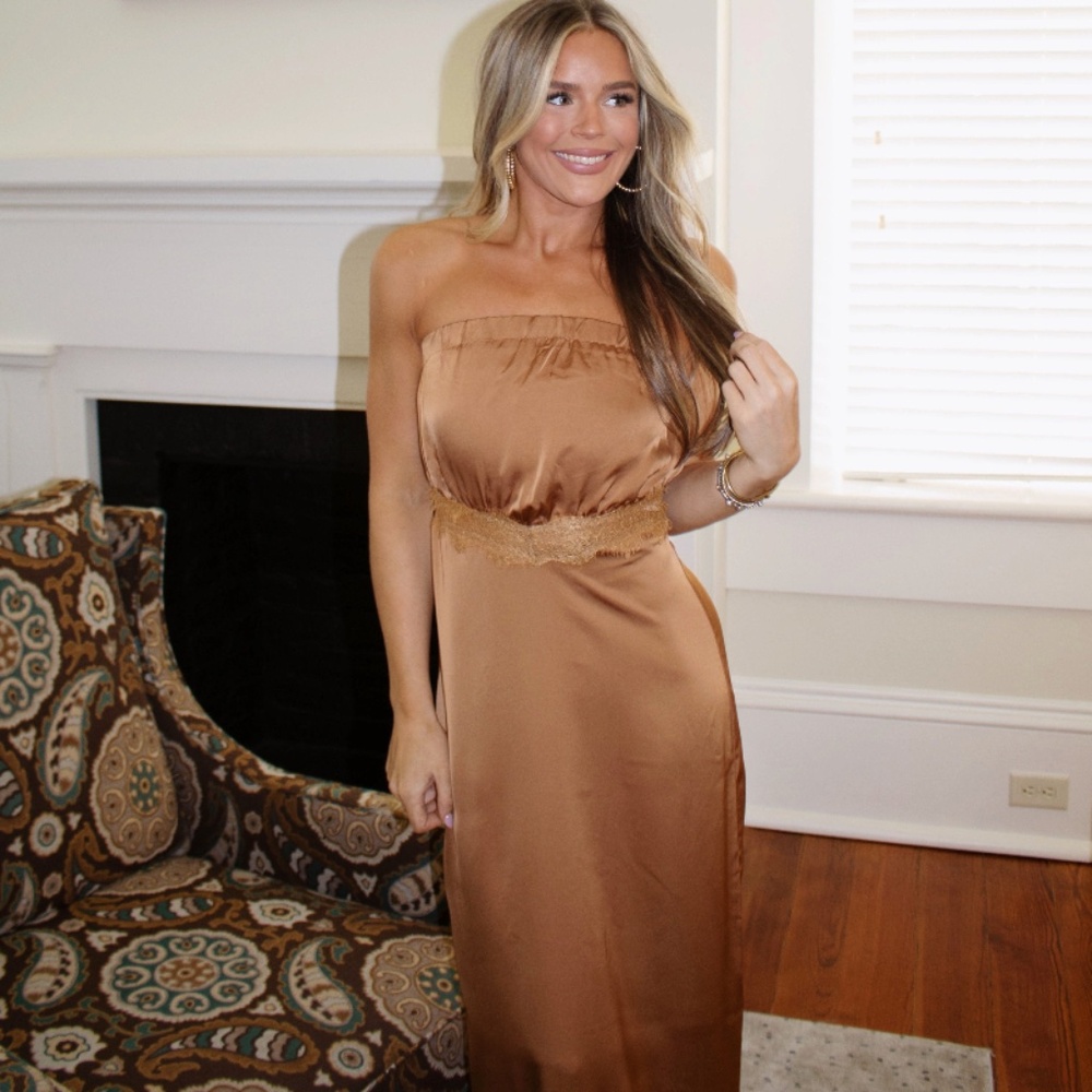 & EVERYTHING NICE DRESS - Picture 4 of 4